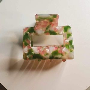 Small Half-Updo
 Acetate Claw Clip